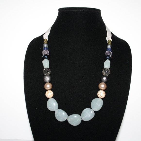 Beautiful stone and ribbon necklace 62"